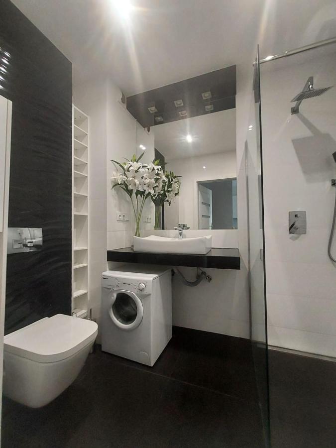 Modern Apartment - Francuska Park 卡托维兹 外观 照片